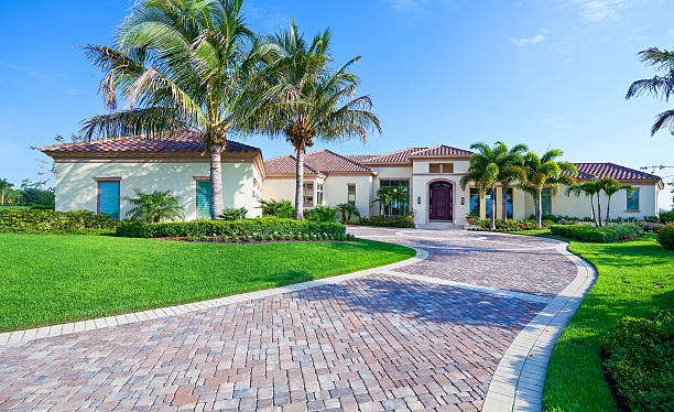 Best Professional Driveway Pavers  in Oak Ridge, FL